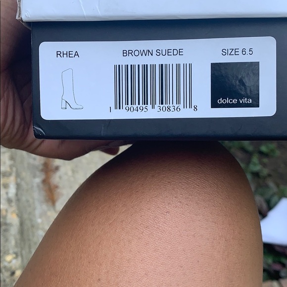 Size Six Dolce Vita “Rhea” Suede Leg Boots - Picture 4 of 6